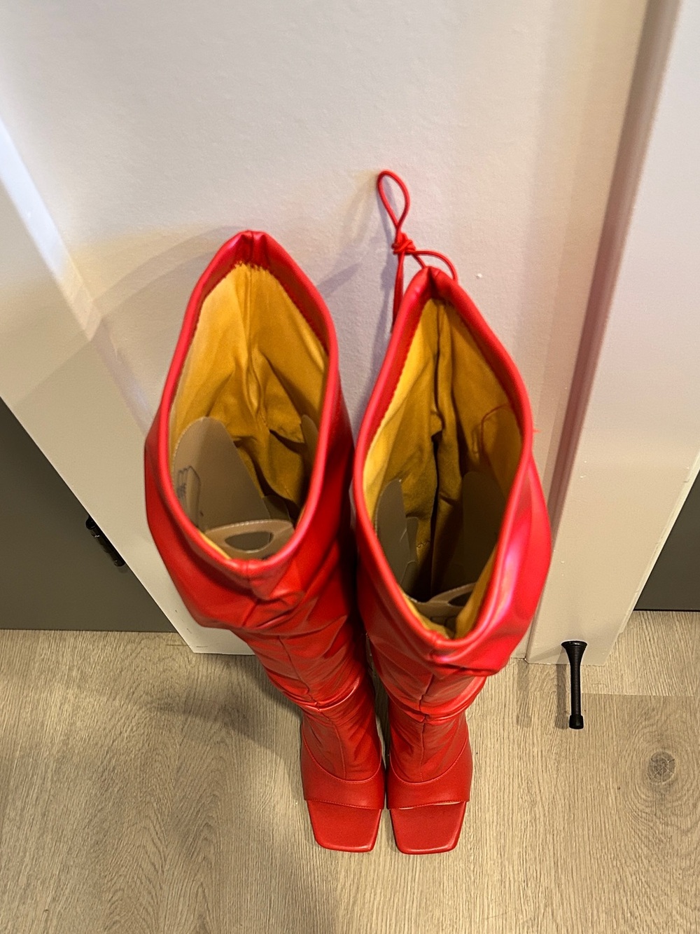 Red Open Toe Thigh High Over the Knee Stiletto Boots EU 39 / 8.5–9 - Picture 4 of 10